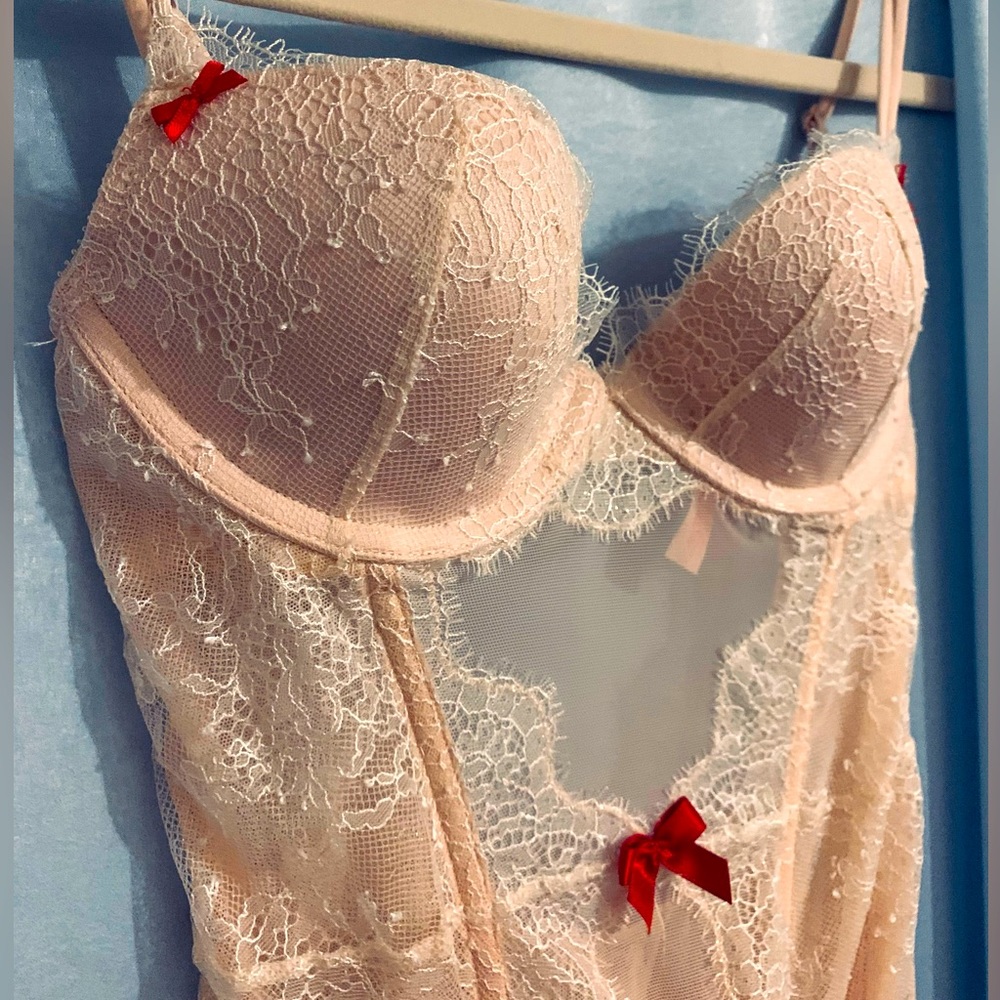 Victoria’s Secret bustier